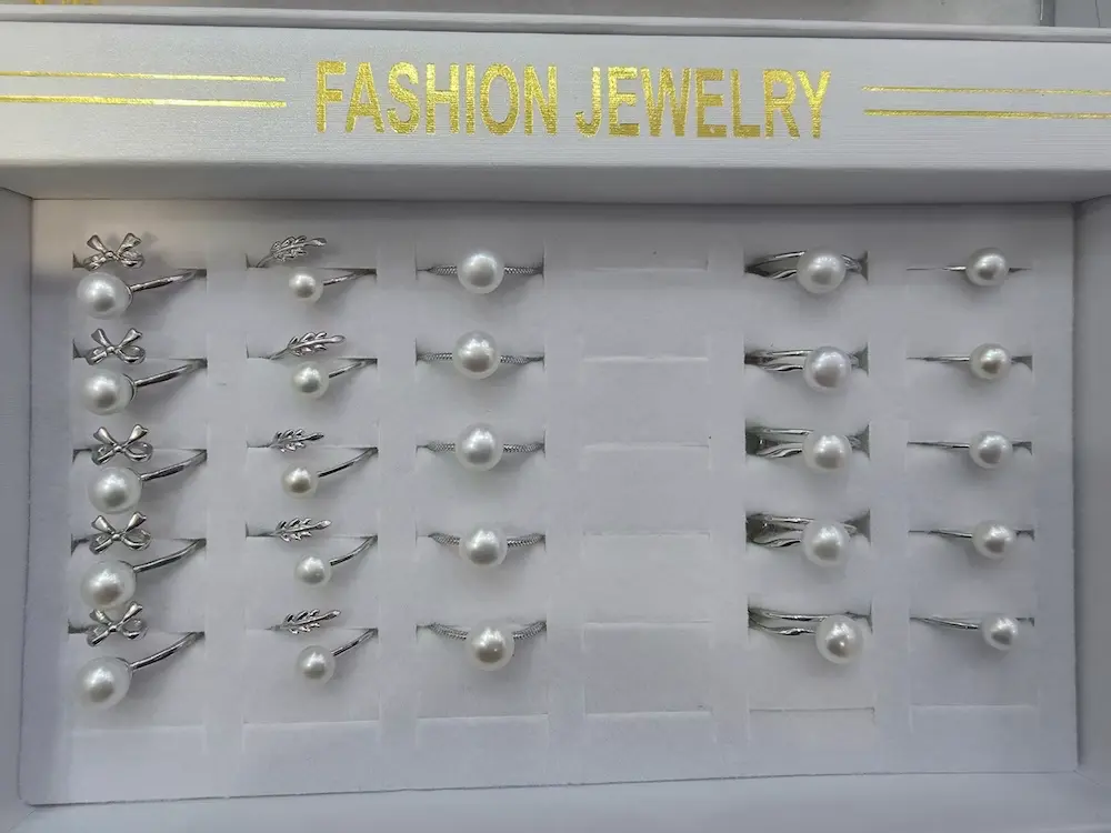 wholesale pearl rings for custom order.